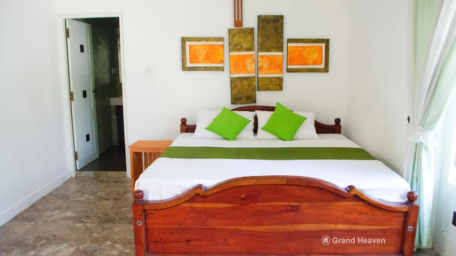 B&B Grand Haven Luxury Villa 캔디