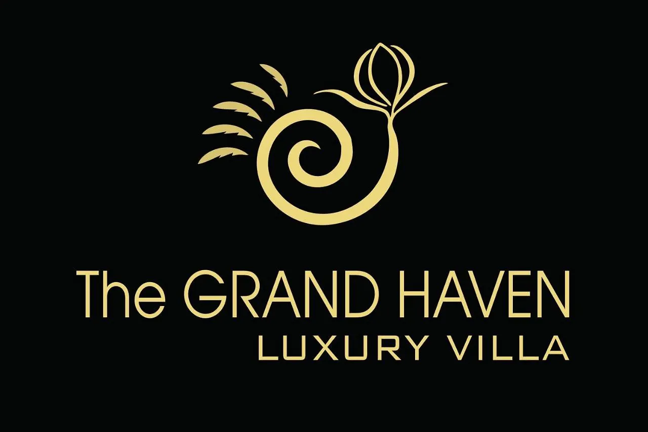 Grand Haven Luxury Villa 캔디 B&B